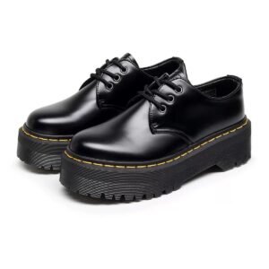 حذاء نسائي ستايل dr.martens